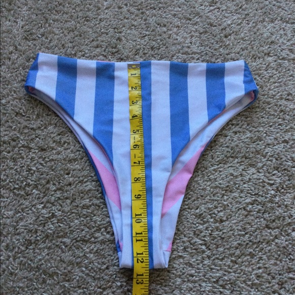 🔥🔥HOST PIC🔥🔥Reversible Bikini - Picture 13 of 16